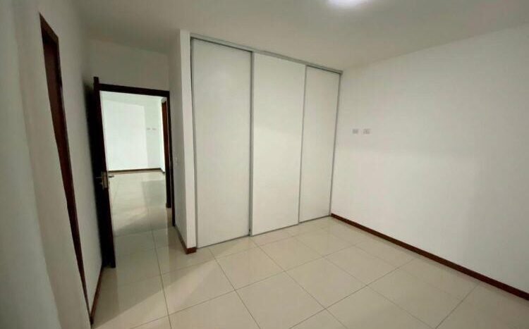 Venta apartamento en Bambú Eco Urbano San Sebastián. $135000. 2h. 2b. Parqueo.