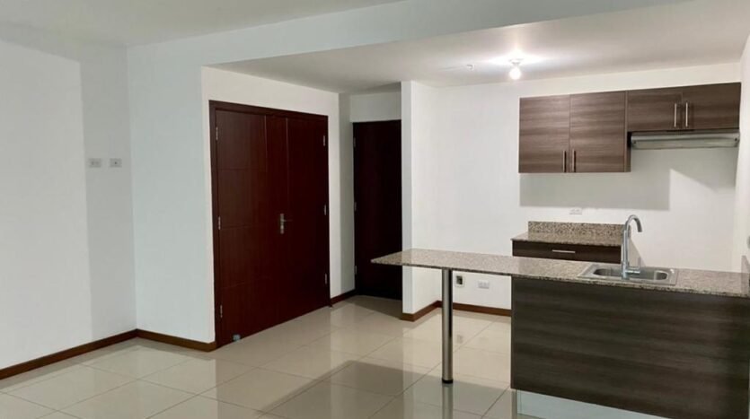 Venta apartamento en Bambú Eco Urbano San Sebastián. $135000. 2h. 2b. Parqueo.