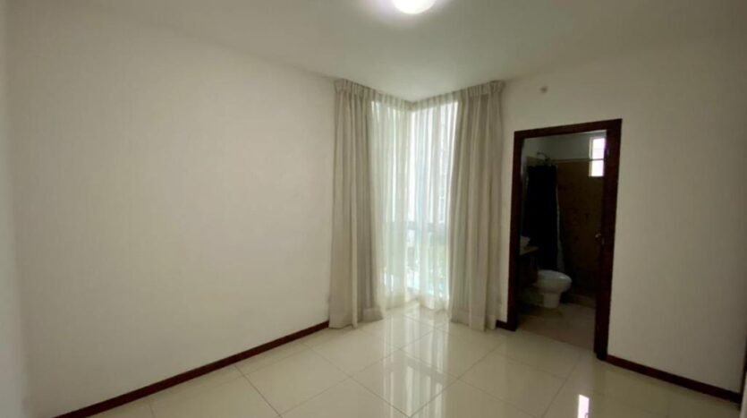 Venta apartamento en Bambú Eco Urbano San Sebastián. $135000. 2h. 2b. Parqueo.